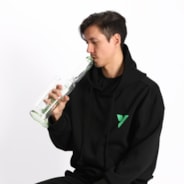 Bong - Cutting-edge Water Pipe with Triple Percs and Ice-Catcher