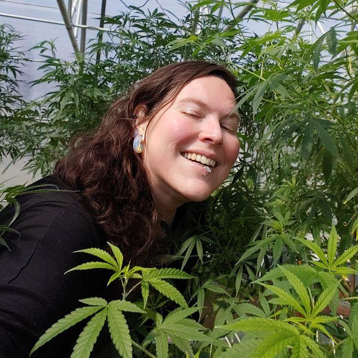 Jenna and her plants grown in Vivosun Grow Tent